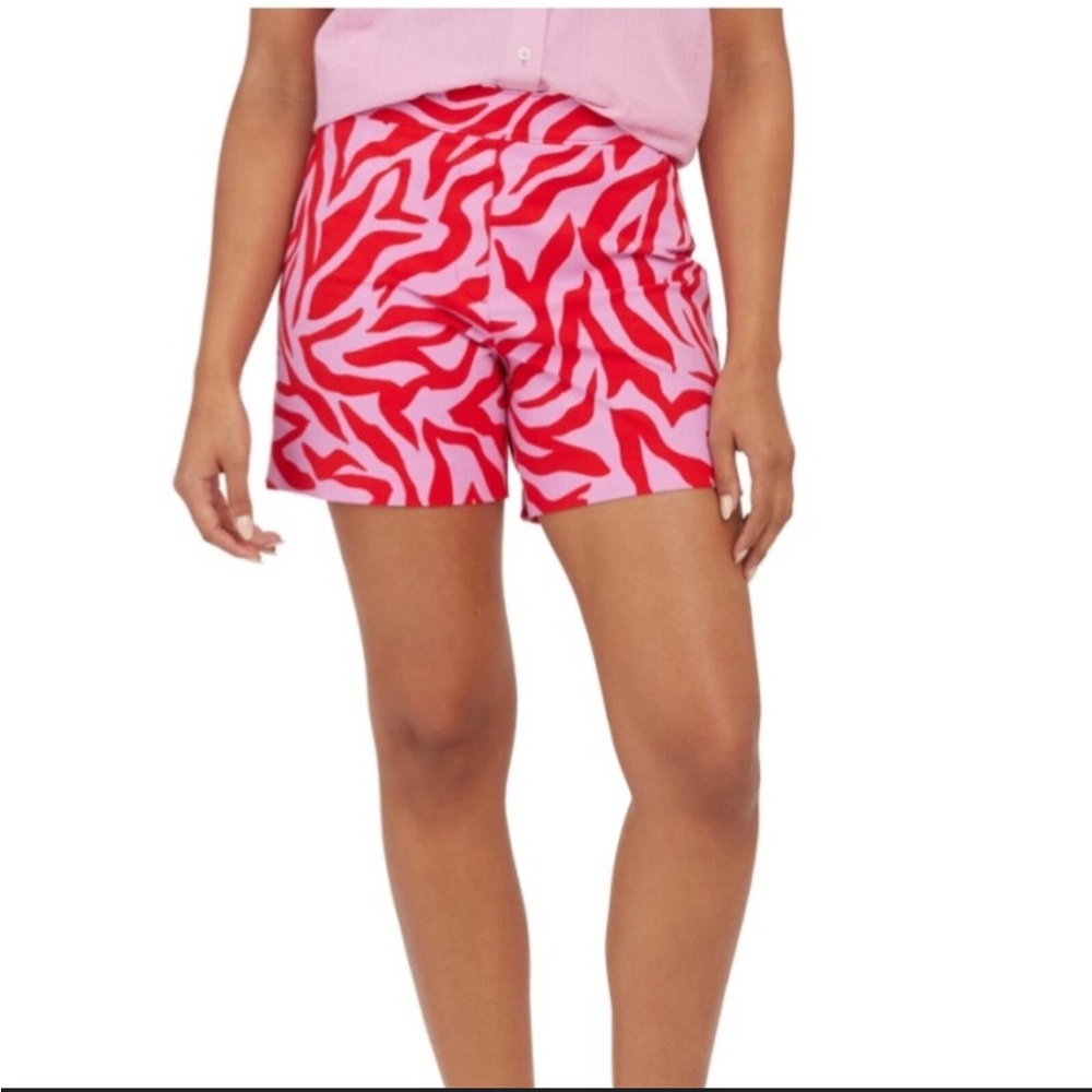 SPANX Red and Pink Athletic Shorts Dynamic Design